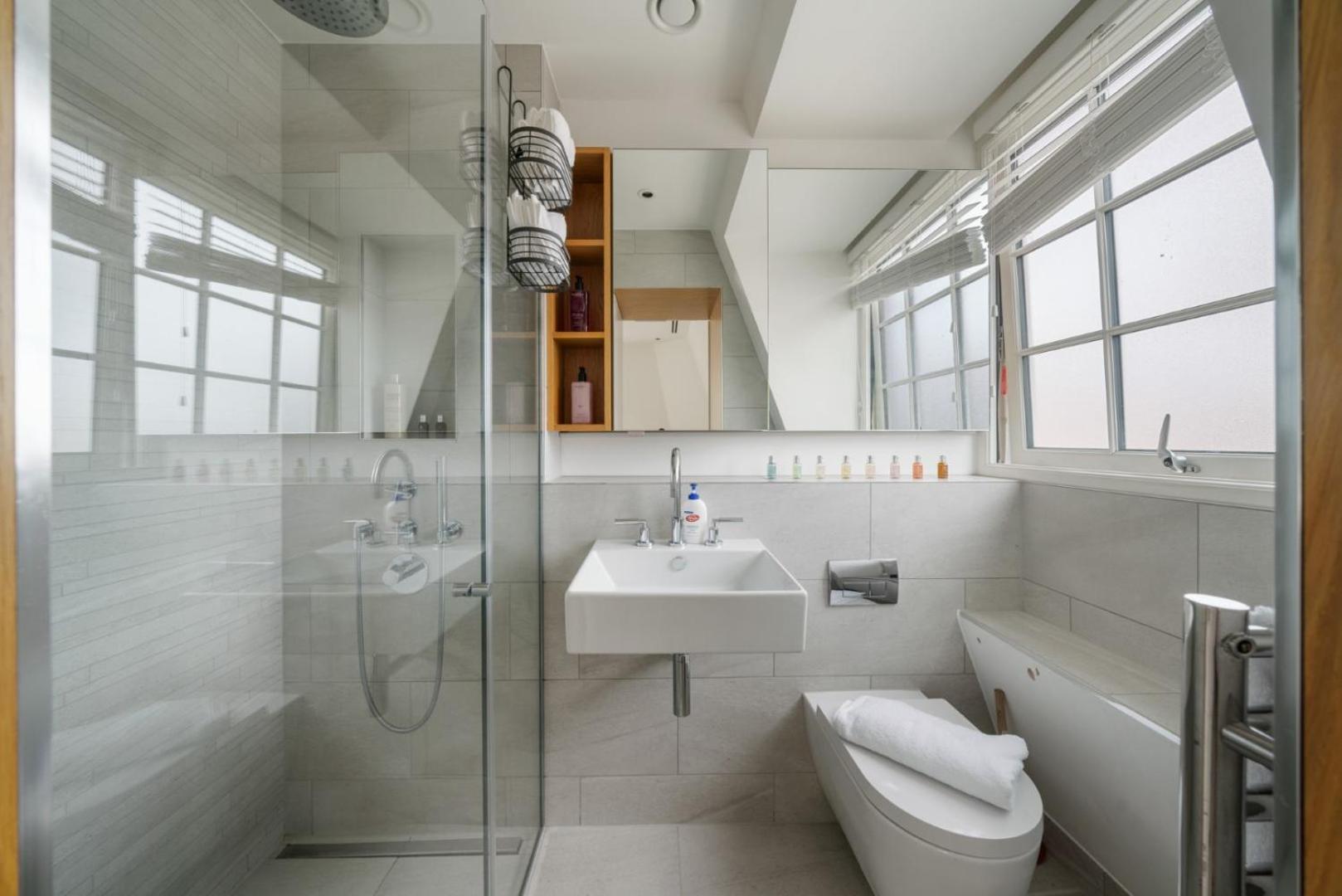 Elegant 3-Bedroom Penthouse In Marble Arch 70 Londres Exterior foto